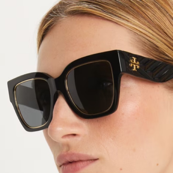 New! Tory Burch Kira square sunglasses 🕶️ - Picture 7 of 7